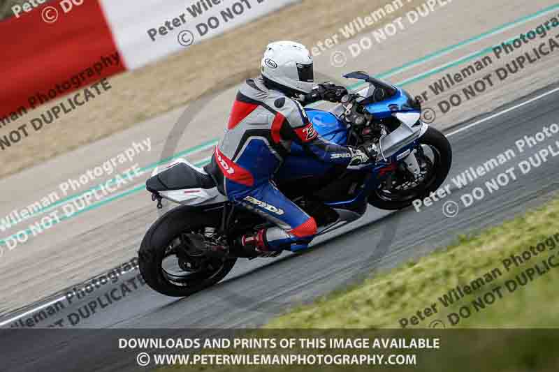 cadwell no limits trackday;cadwell park;cadwell park photographs;cadwell trackday photographs;enduro digital images;event digital images;eventdigitalimages;navarra;no limits trackdays;peter wileman photography;racing digital images;trackday digital images;trackday photos